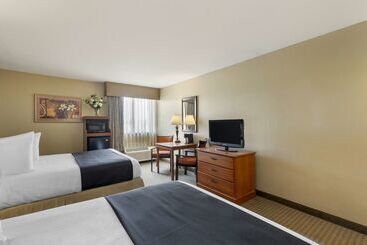 هتل Best Western Plus The Charles