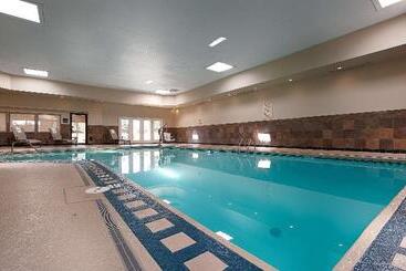 هتل Best Western Plus The Charles