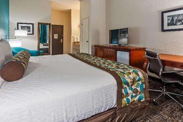 هتل Best Western Plus The Charles