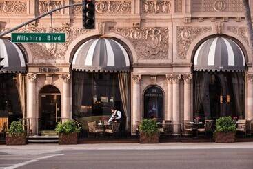 هتل Beverly Wilshire, A Four Seasons