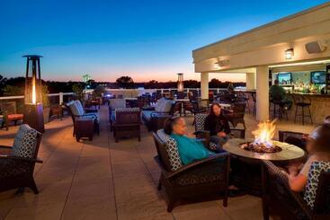 هتل Charleston Marriott