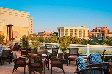 هتل Charleston Marriott