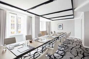 The Luxury Collection Hotel Manhattan Midtown
