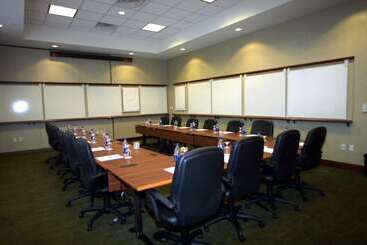 هتل Doubletree By Hilton Omaha Downtown