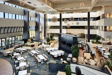 هتل Embassy Suites By Hilton West Palm Beach Central