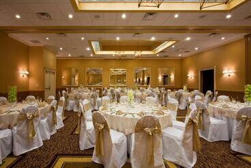 هتل Embassy Suites By Hilton West Palm Beach Central