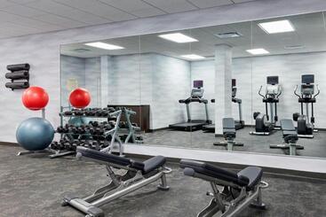 Otel Fairfield Inn Suites Indianapolis Downtown