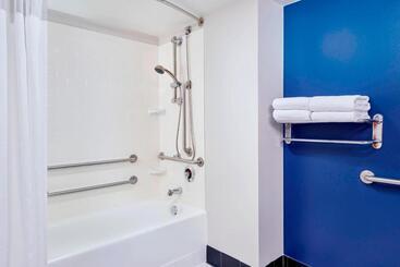 Otel Fairfield Inn Suites Indianapolis Downtown