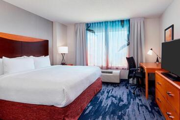 Otel Fairfield Inn Suites Indianapolis Downtown