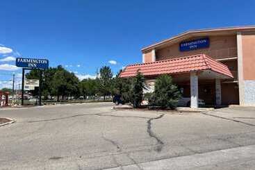 هتل Farmington Inn