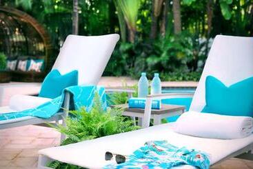 هتل Havana Cabana At Key West Adults Only