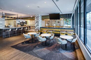 هتل Doubletree By Hilton Hartford Downtown