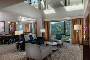 هتل Hilton Los Angeles/universal City