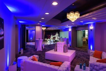 هتل Hilton Los Angeles/universal City