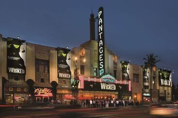 هتل Hilton Los Angeles/universal City