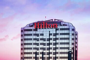 هتل Hilton Los Angeles/universal City