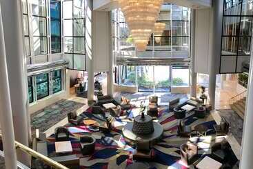 هتل Hilton Los Angeles/universal City