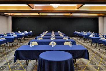 هتل Holiday Inn Great Falls Convention Center, An Ihg