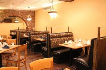 هتل Holiday Inn Great Falls Convention Center, An Ihg