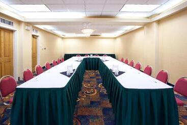 هتل Holiday Inn Great Falls Convention Center, An Ihg