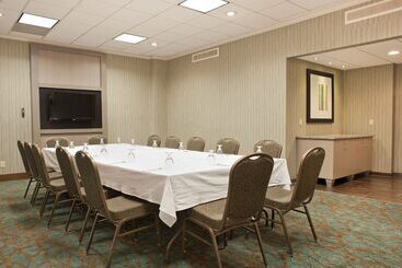 هتل Holiday Inn Rock Island Quad Cities, An Ihg