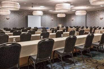 هتل Holiday Inn Rock Island Quad Cities, An Ihg