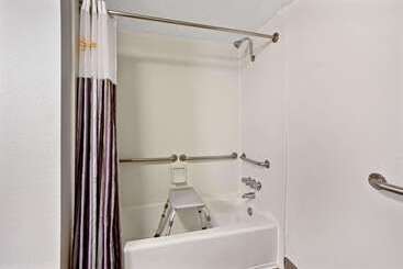 هتل La Quinta Inn By Wyndham Tucson East