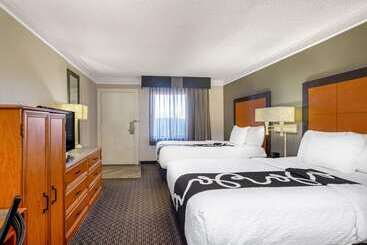 هتل La Quinta Inn By Wyndham Tucson East