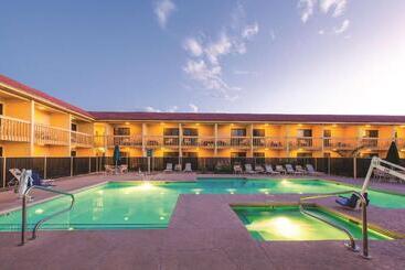 هتل La Quinta Inn By Wyndham Tucson East