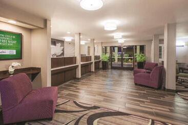 هتل La Quinta Inn By Wyndham Tucson East