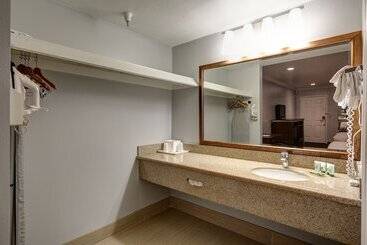 هتل Pacific, Manhattan Beach