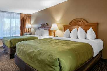Отель Quality Inn Kennedy Space Center