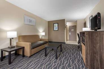 호텔 Quality Inn & Suites Lafayette I65