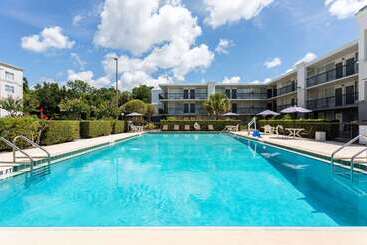 هتل Ramada By Wyndham Altamonte Springs Near I4
