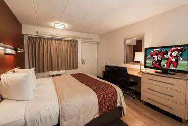 酒店 Red Roof Inn Chicago  Downers Grove