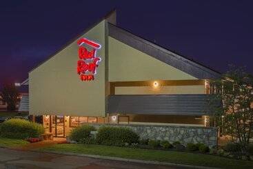 هتل Red Roof Inn Dayton North Airport