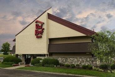 هتل Red Roof Inn Dayton North Airport