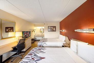 هتل Red Roof Inn Erie – I 90