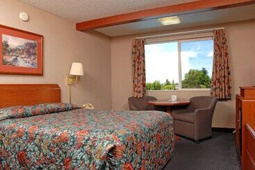 هتل Redmond Inn