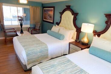 Отель Seacoast Inn