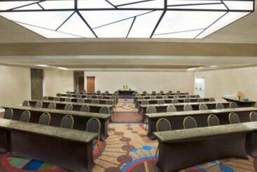 בית מלון כפרי Sheraton Anchorage