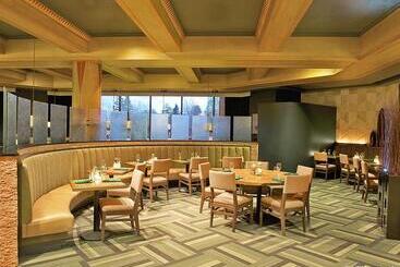 בית מלון כפרי Sheraton Anchorage