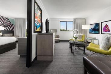 Studio Allston Hotel Boston