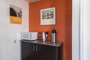 ホテル Surestay  By Best Western San Antonio Riverwalk