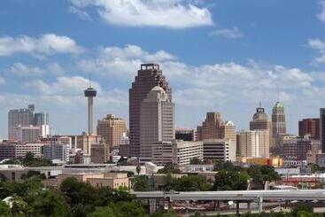 ホテル Surestay  By Best Western San Antonio Riverwalk