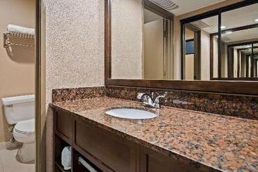 The Encinitan Hotel & Suites