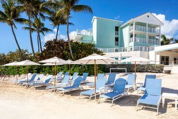 هتل The Reach Key West, Curio Collection By Hilton