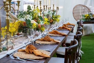 هتل The Reach Key West, Curio Collection By Hilton