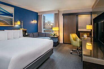 هتل The Royal Sonesta Boston
