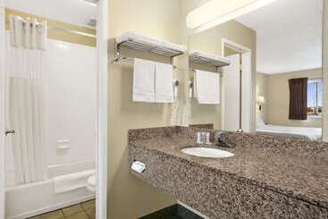 هتل Travelodge By Wyndham San Francisco Bay